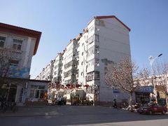 臨沂大修廠雙氣一樓帶院二手房 五年證滿費用低，物業管理完善，看房便捷